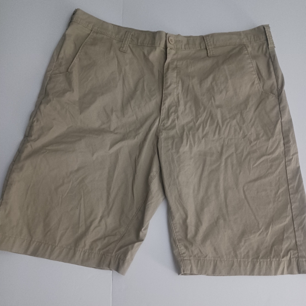 Dickies Cooling Temp-iQ Khaki Work Shorts Mens Sz 40